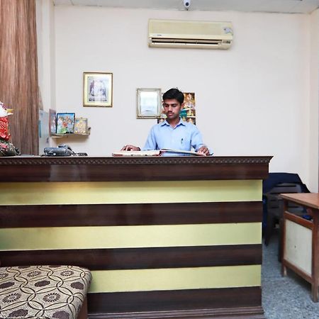 Spot On 29024 Jageer Palace Hotel Narela Exterior photo